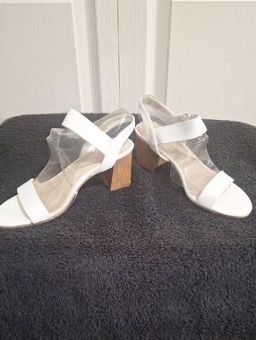 Vincci Block Heel Sandals - White - 6